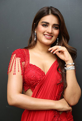 Nidhhi Agerwal
